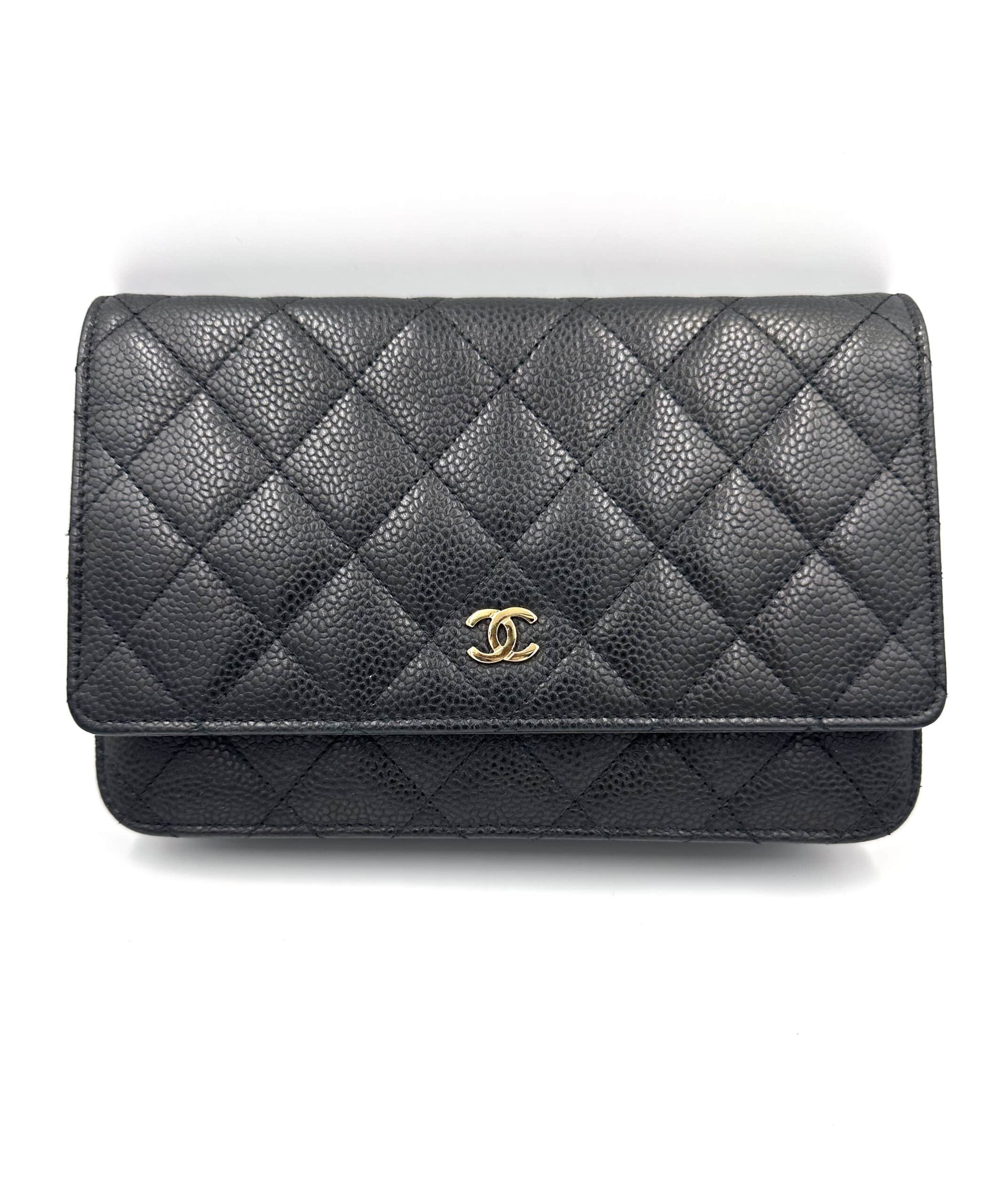 Wallet on Chain en cuir grainé noir et métal doré