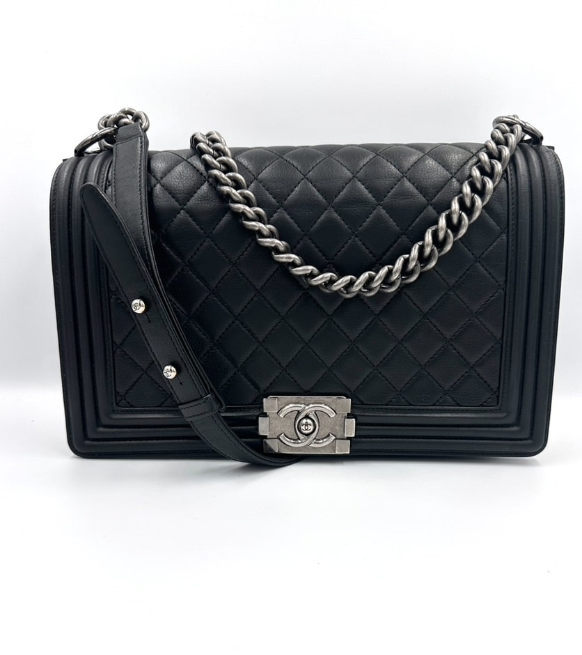 Sac Boy jumbo en cuir noir