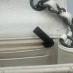 Sac Timeless/classique small en cuir blanc - Thumbnail Image 5
