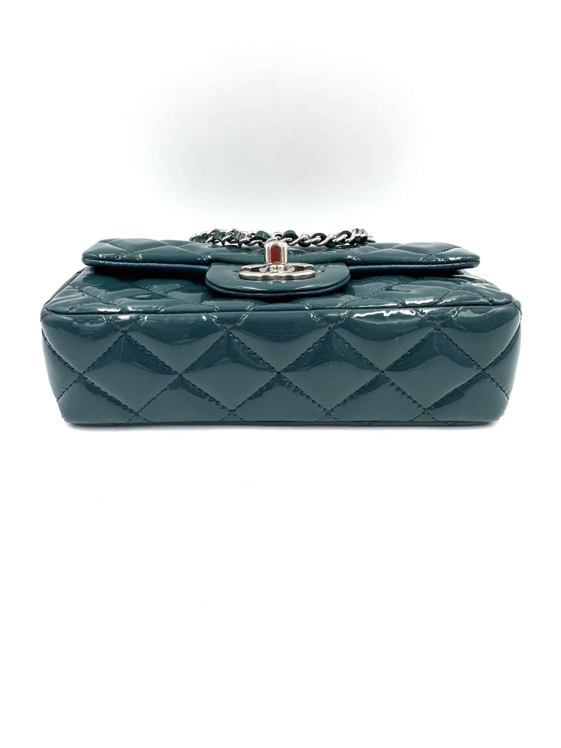 Sac mini Timeless / Classique en cuir verni bleu canard - Image 7