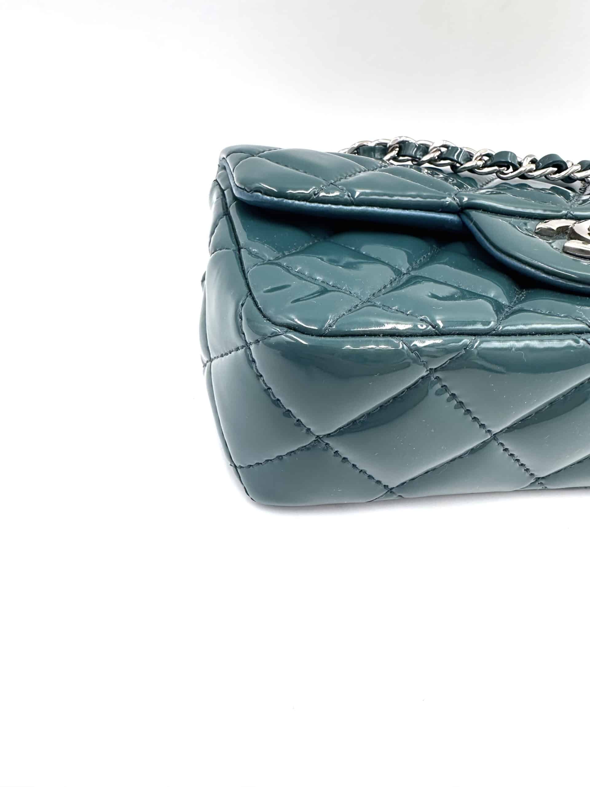 Sac mini Timeless / Classique en cuir verni bleu canard - Image 6