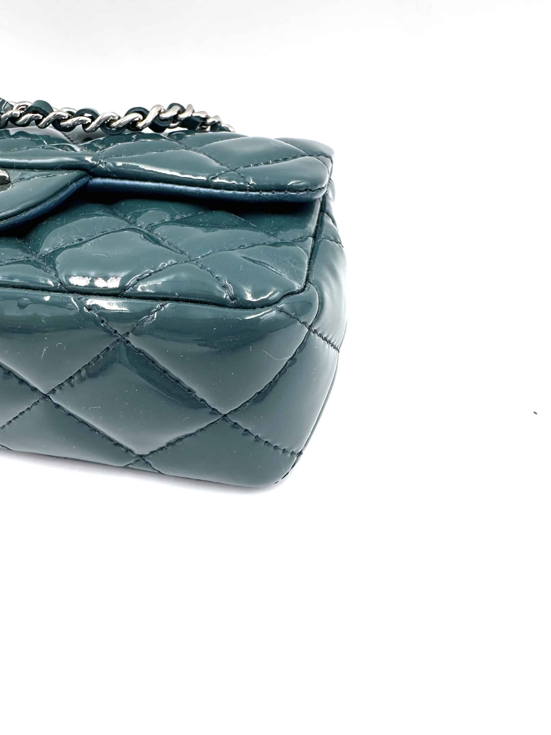 Sac mini Timeless / Classique en cuir verni bleu canard - Image 5