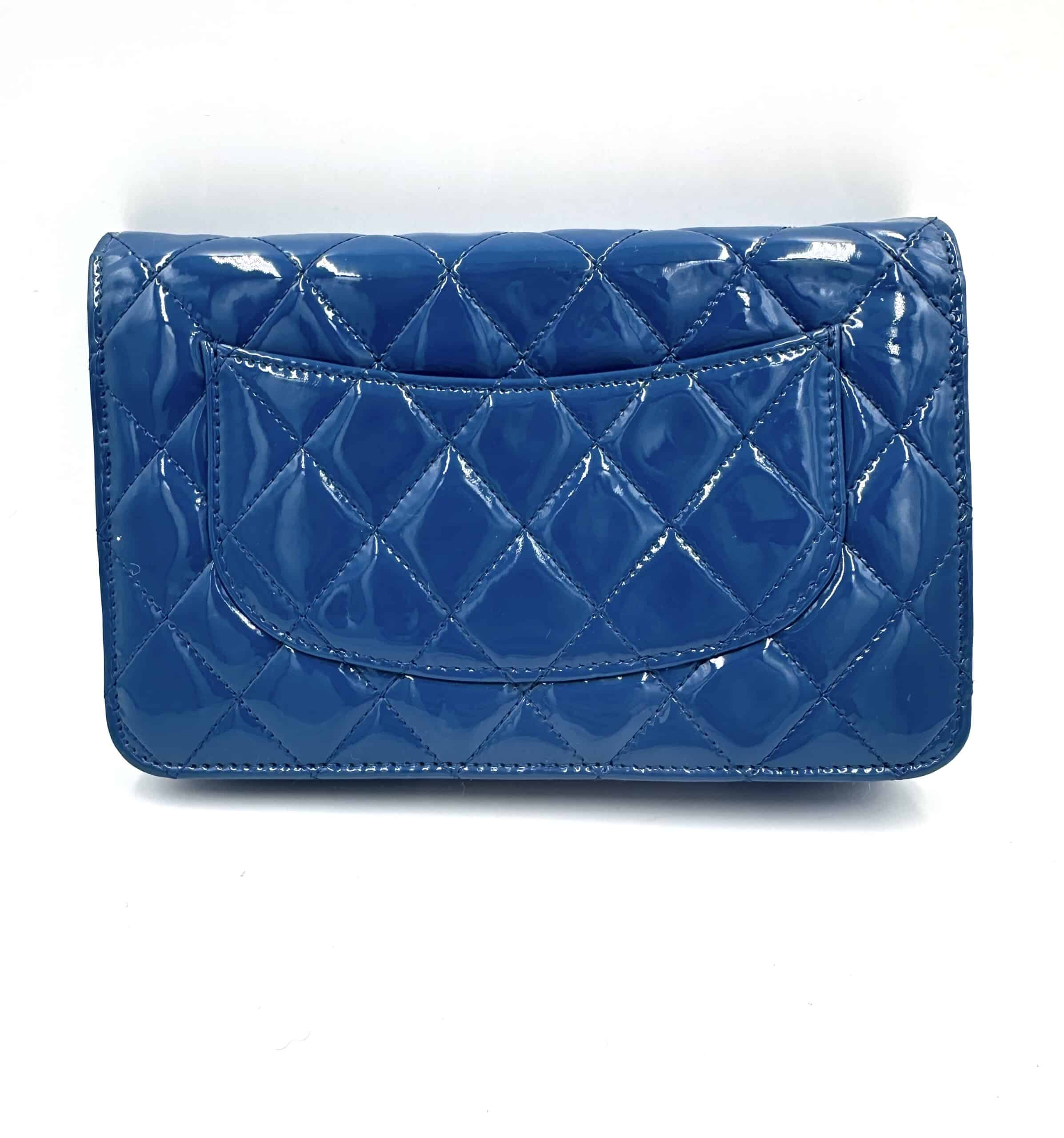 Wallet on Chain en cuir verni bleu - Image 3