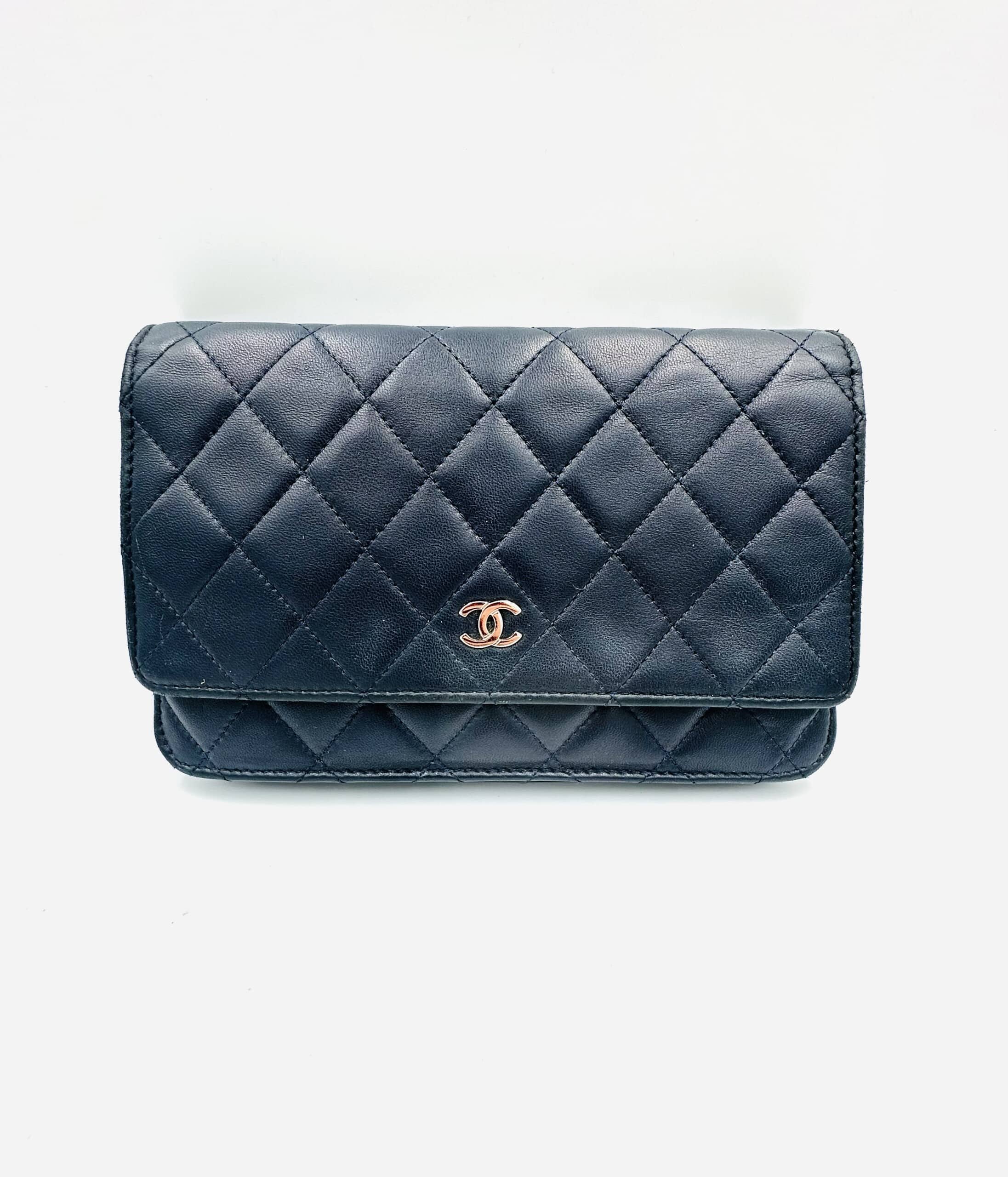 Wallet on Chain en cuir lisse bleu foncé – Image 7