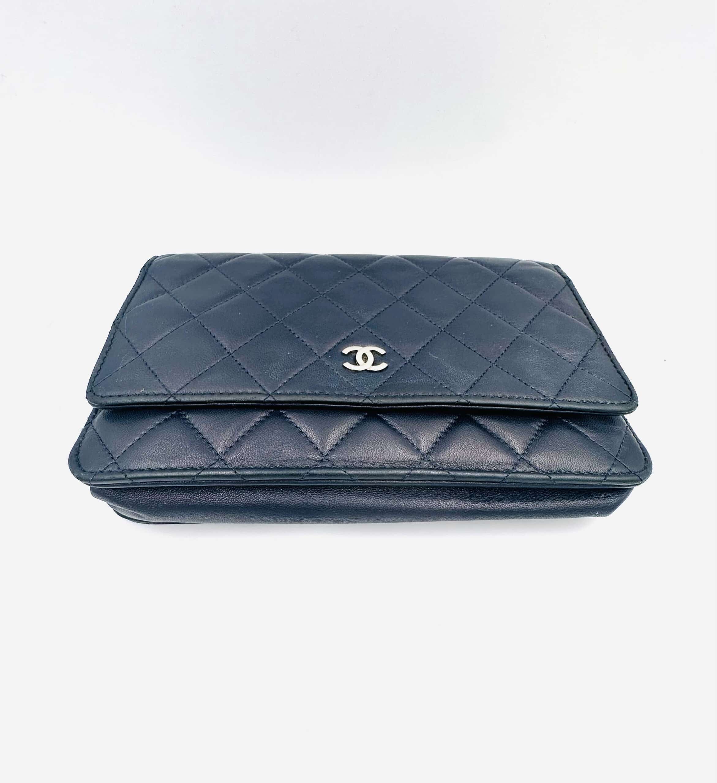 Wallet on Chain en cuir lisse bleu foncé – Image 5