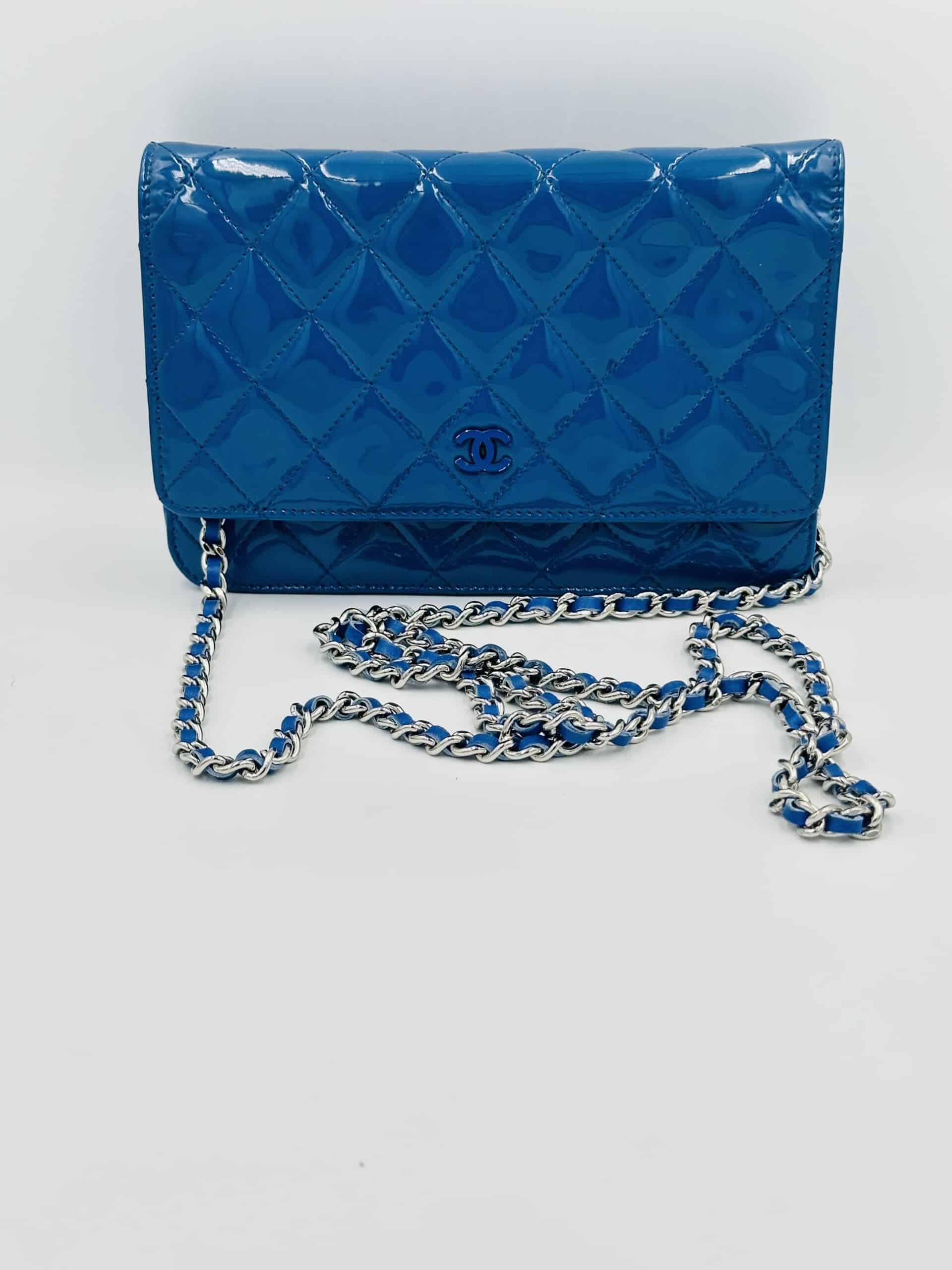 Wallet on Chain en cuir verni bleu - Image 9
