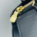 Sac Figari PM en cuir Epi noir - Thumbnail Image 4