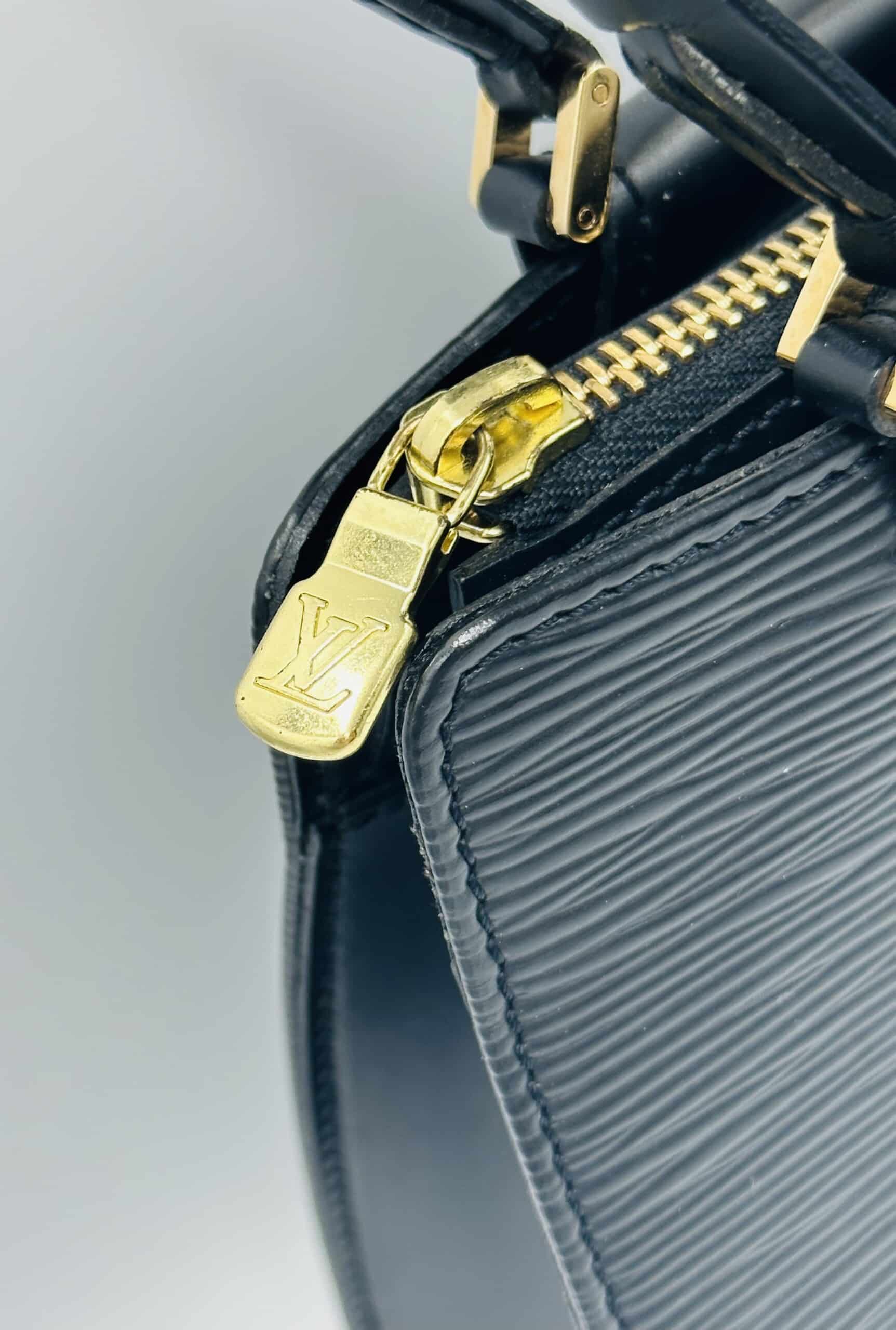 Sac Figari PM en cuir Epi noir – Image 4